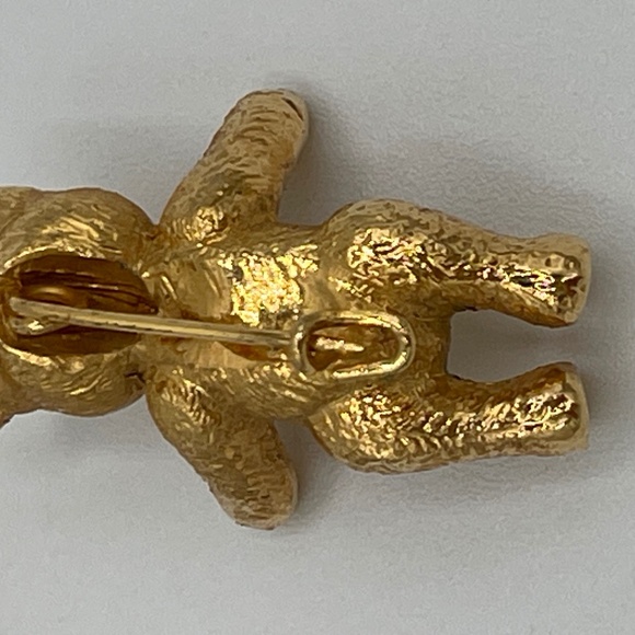 Christmas Pins Brooch Lot of 3 Nativity Tree Teddy Bear - Picture 5 of 10